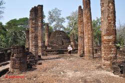 Wat Nang Phaya.